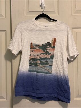 Men's White to Blue Ombre Graphic Tee